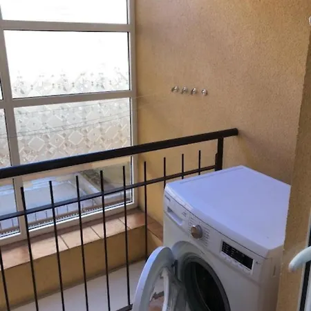 Rosas De Los Vientos Apartment